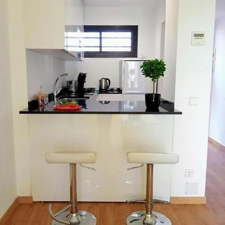 Neptuno 2 Bedroom, Center With Sea View